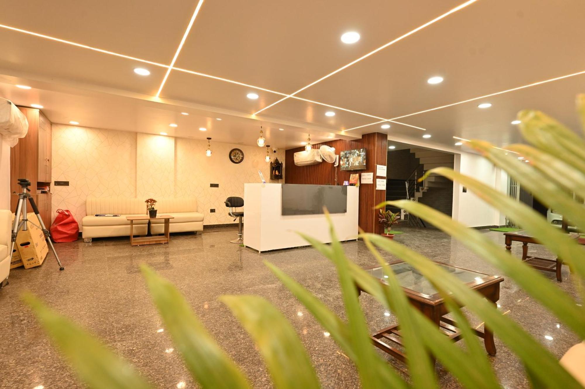 Hotel Down Town Paschim Vihar Δελχί Εξωτερικό φωτογραφία
