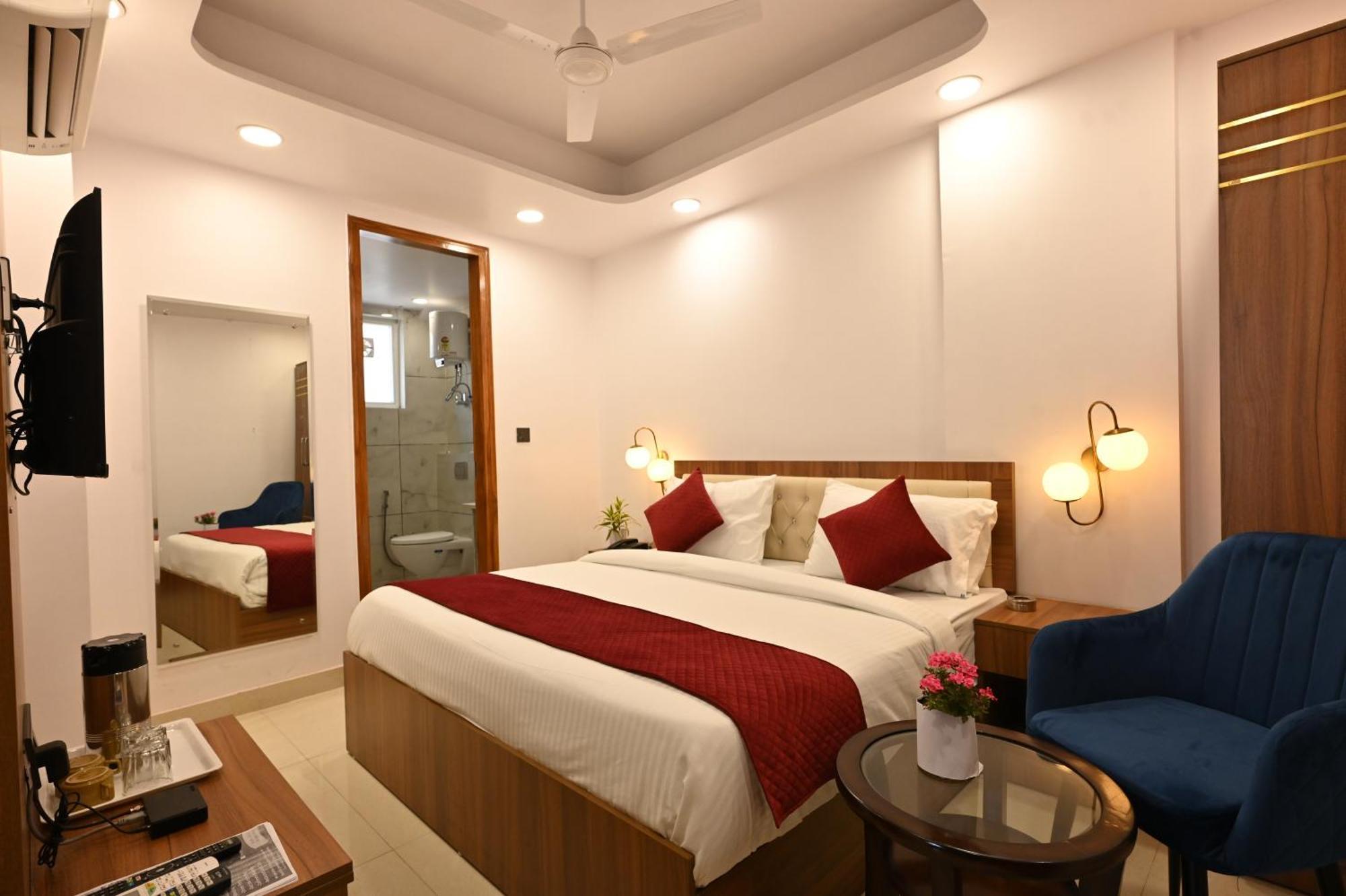 Hotel Down Town Paschim Vihar Δελχί Εξωτερικό φωτογραφία