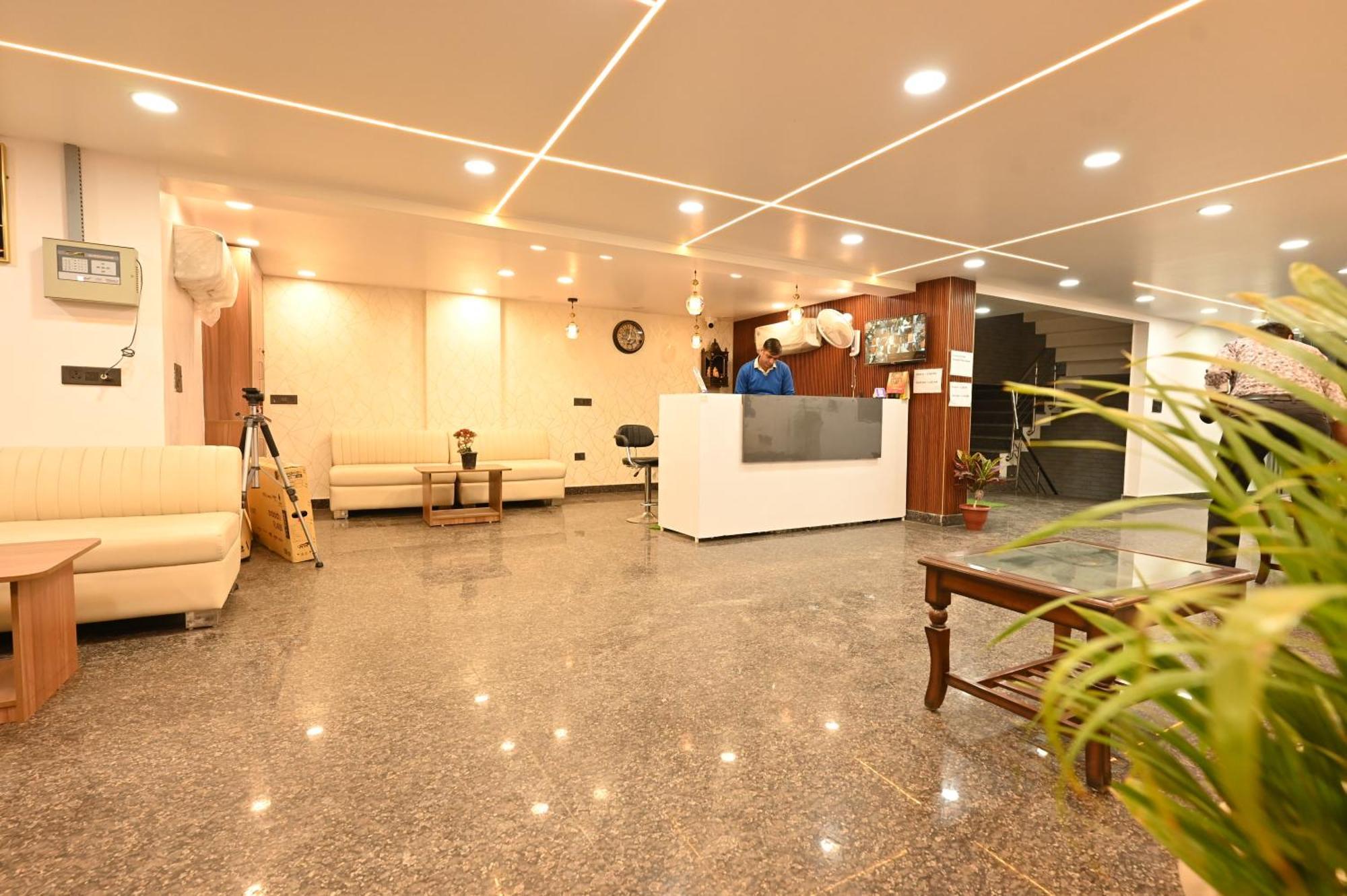 Hotel Down Town Paschim Vihar Δελχί Εξωτερικό φωτογραφία