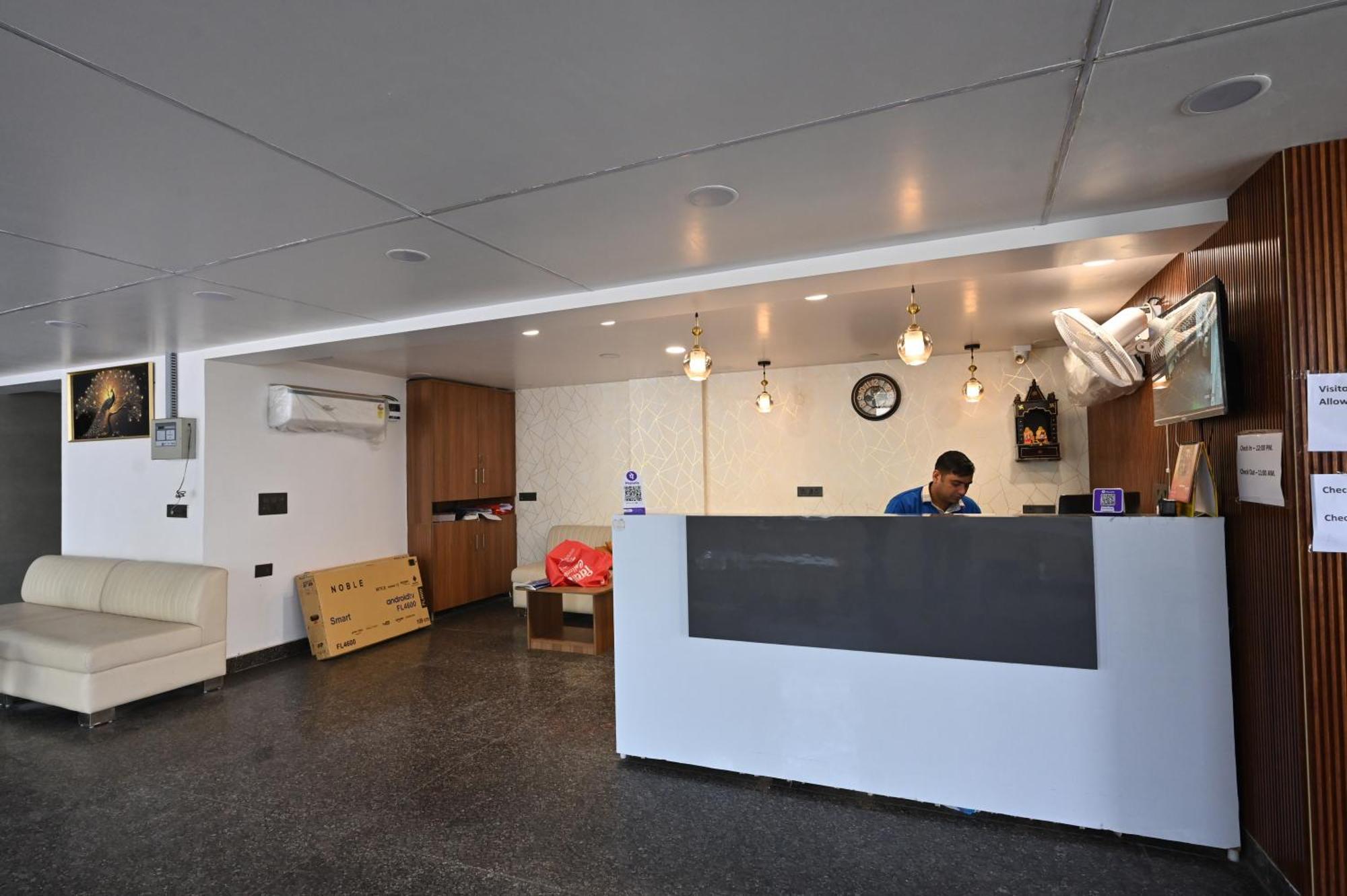 Hotel Down Town Paschim Vihar Δελχί Εξωτερικό φωτογραφία