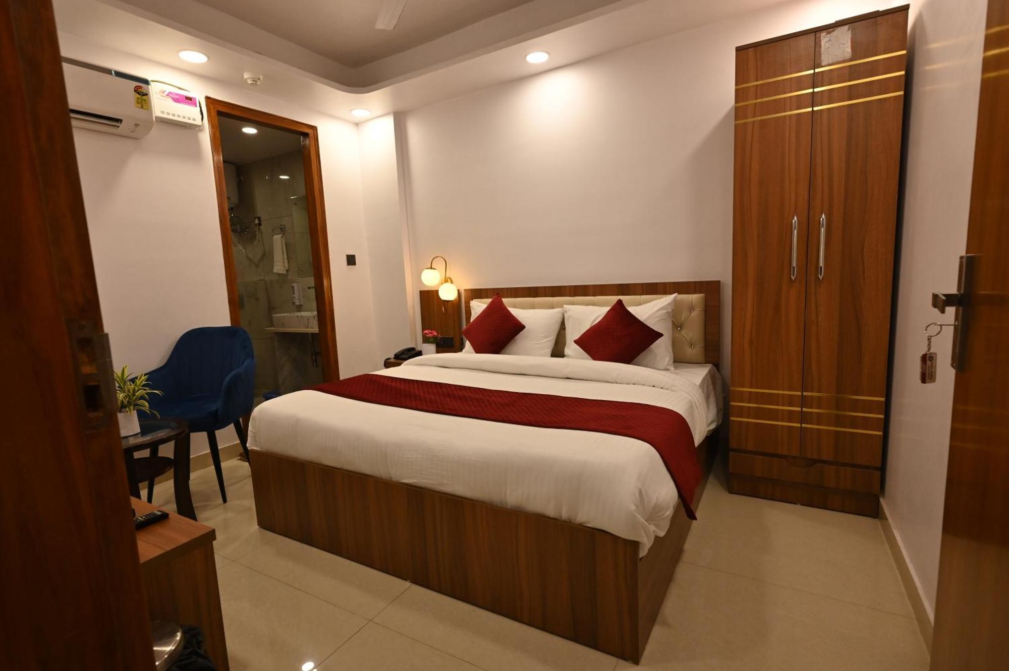 Hotel Down Town Paschim Vihar Δελχί Εξωτερικό φωτογραφία