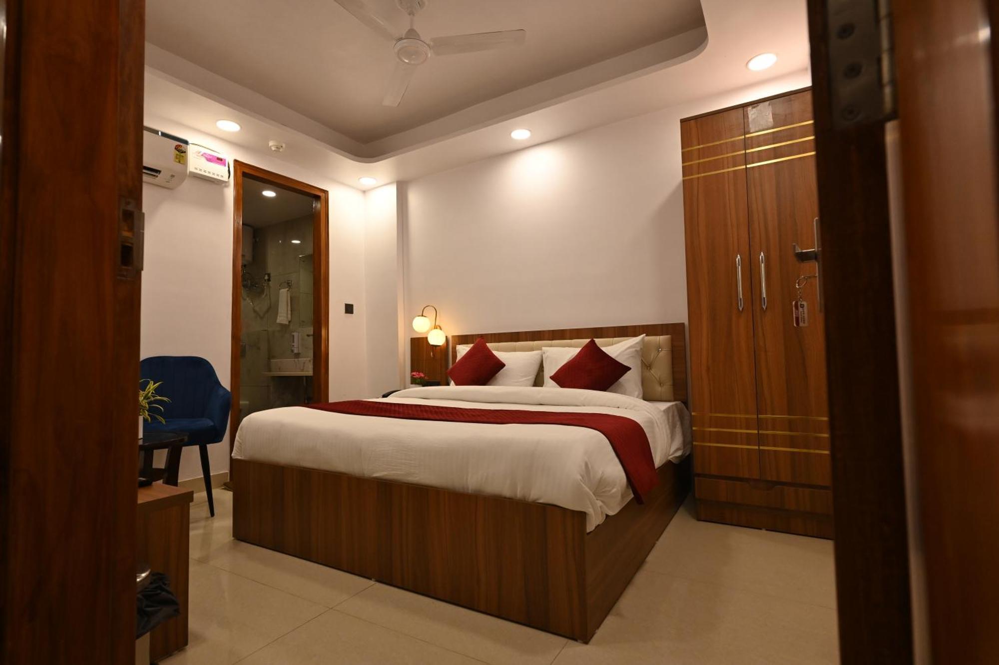 Hotel Down Town Paschim Vihar Δελχί Εξωτερικό φωτογραφία